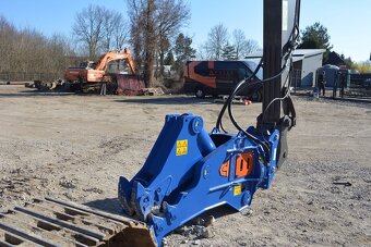 Nowa obrotowa szczęką krusząca KRUSZER TREVI BENNE FR 18 - 8