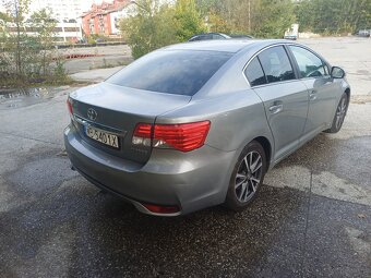 Toyota Avensis T27 2.0 4D4 2013 - 8