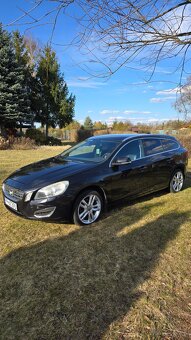 Volvo V60 1.560 diesel - 8