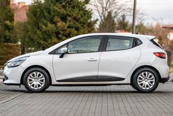 RENAULT CLIO - 8