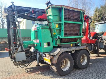 Rębak Jenz 582 z Ciągnikiem Massey Ferguson 8680 - 8