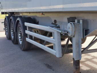 Sprzedam naczepę wywrotkę STAS S300CX o pojemności 50 m3 - 8