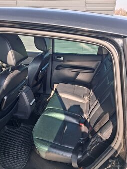 Ford Fokus c-max - 8