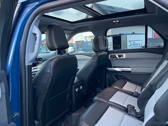 Ford Explorer 2022 AWD 4x4 | 7 miejsc | Panorama | ACC | Car - 8