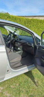 CORSA E - 8