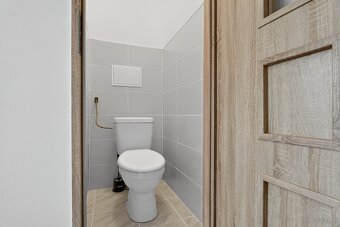 4 pokoje, balkon + piwnica w centrum Gryfina. - 8