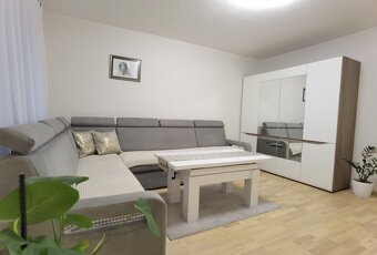 Dom wolnostojący po remoncie, Skalmierzyce,160 m², działka 1 - 8