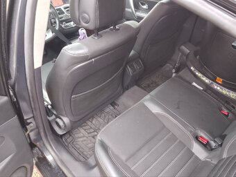 Renault Laguna III Liftback - 8