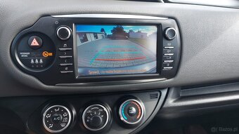 Toyota yaris - 8