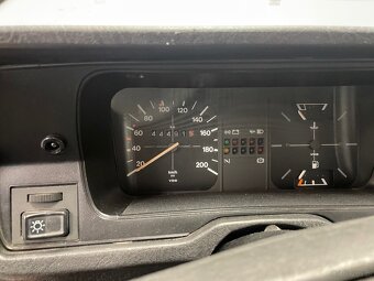 Volkswagen polo 86C - 8