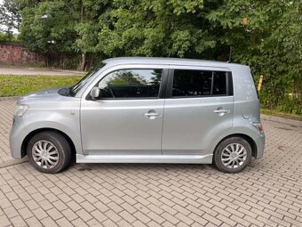 Daihatsu Materia - 8