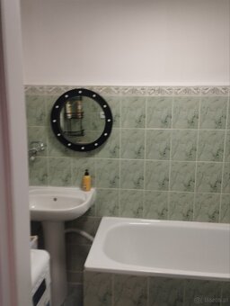 Kawalerka do wynajęcia centrum Tarnobrzega - 8