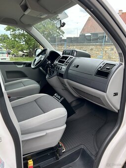 VW T5 2.0 TDI Ambulans / Karetka - DSG 4x4 - 8