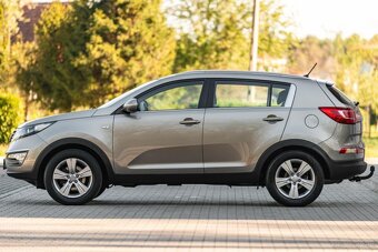KIA SPORTAGE - 8