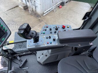 Opryskiwacz Samojezdny Tecnoma Laser 4240 rok pr 2013 ramio - 8