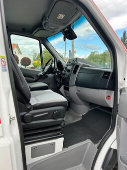 VW Crafter - 2.0 TDI Ambulans / Karetka - Manual - 8