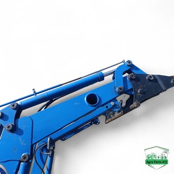 Ładowacz czołowy TUR LS LL4104 – LS MT3.60 / MT3.50 - 8