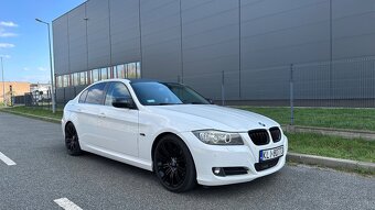 BMW E90 320D 2010r - 8