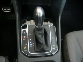 Volkswagen Sportsvan 1.4TSI,DSG,navi,klima,výhřev,kamera - 8