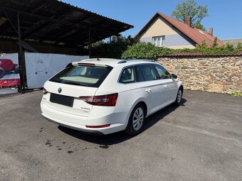 Škoda Superb - 8
