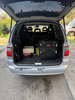 Ford galaxy - 8