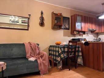 Warszawa-mieszkanie 38.5 m2 - 8