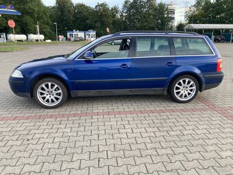 Passat 1.9 TDI 140-KM - 8