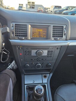 Vectra c 1.9 150 267tys beż wkładu - 8