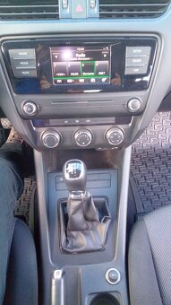 Skoda Octavia 1.6 TDI - 8