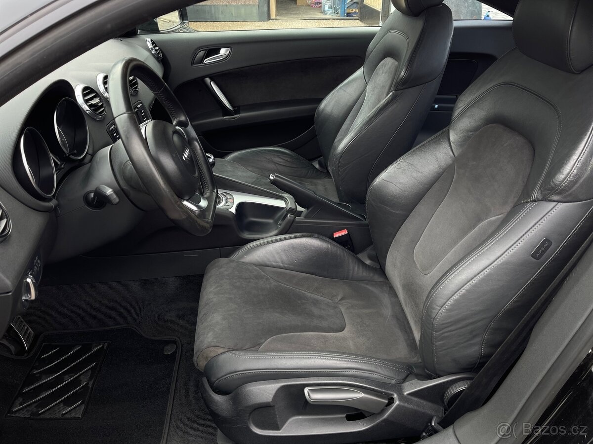 Audi TT II 2.0 TFSI 147 kW - 9