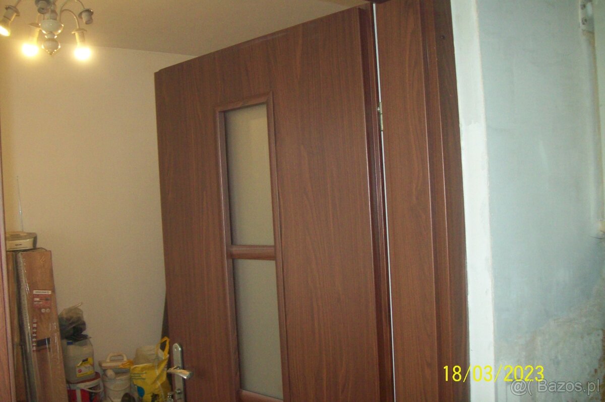 Mieszkanie do remontu 33m kw BOGUSZOW -GORCE -CENTRUM - 9