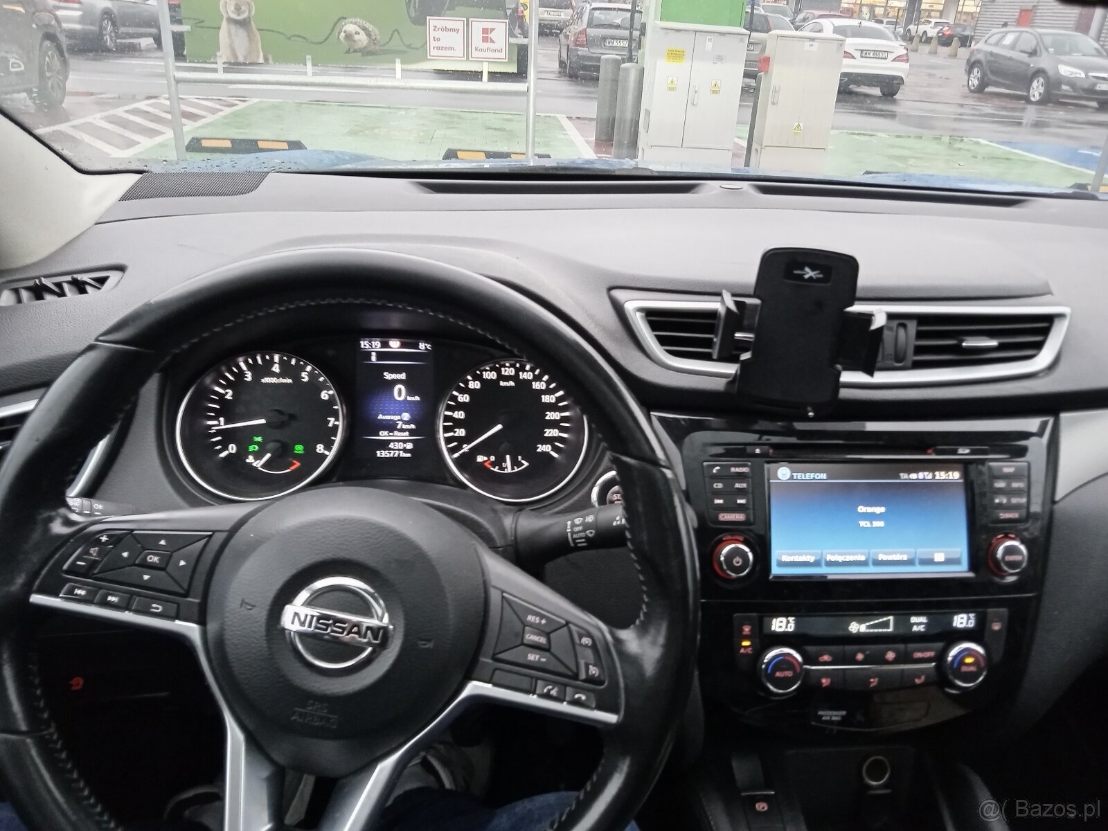 Sprzedam Nissan Qashqai 1.2DIG-CONNECTA 2017 - 9