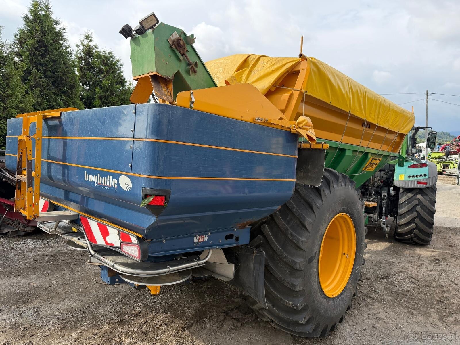 Rozsiewacz do nawozów Perrein Jumbo 9000 + Bagballe Komplet - 9