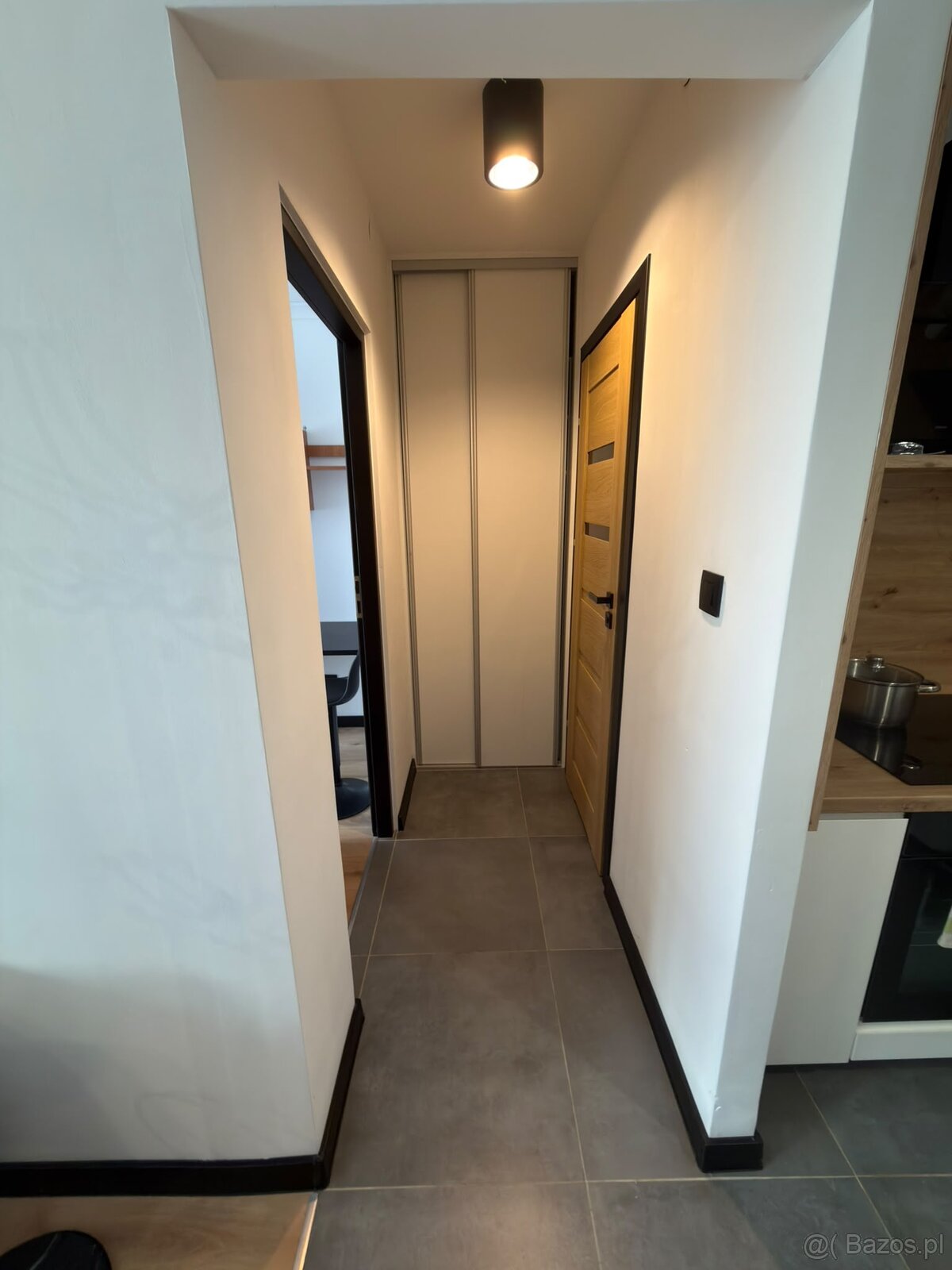 Mieszkanie o powierzchni 37m2, balkon, II p, ul.Nowy Świat - 9
