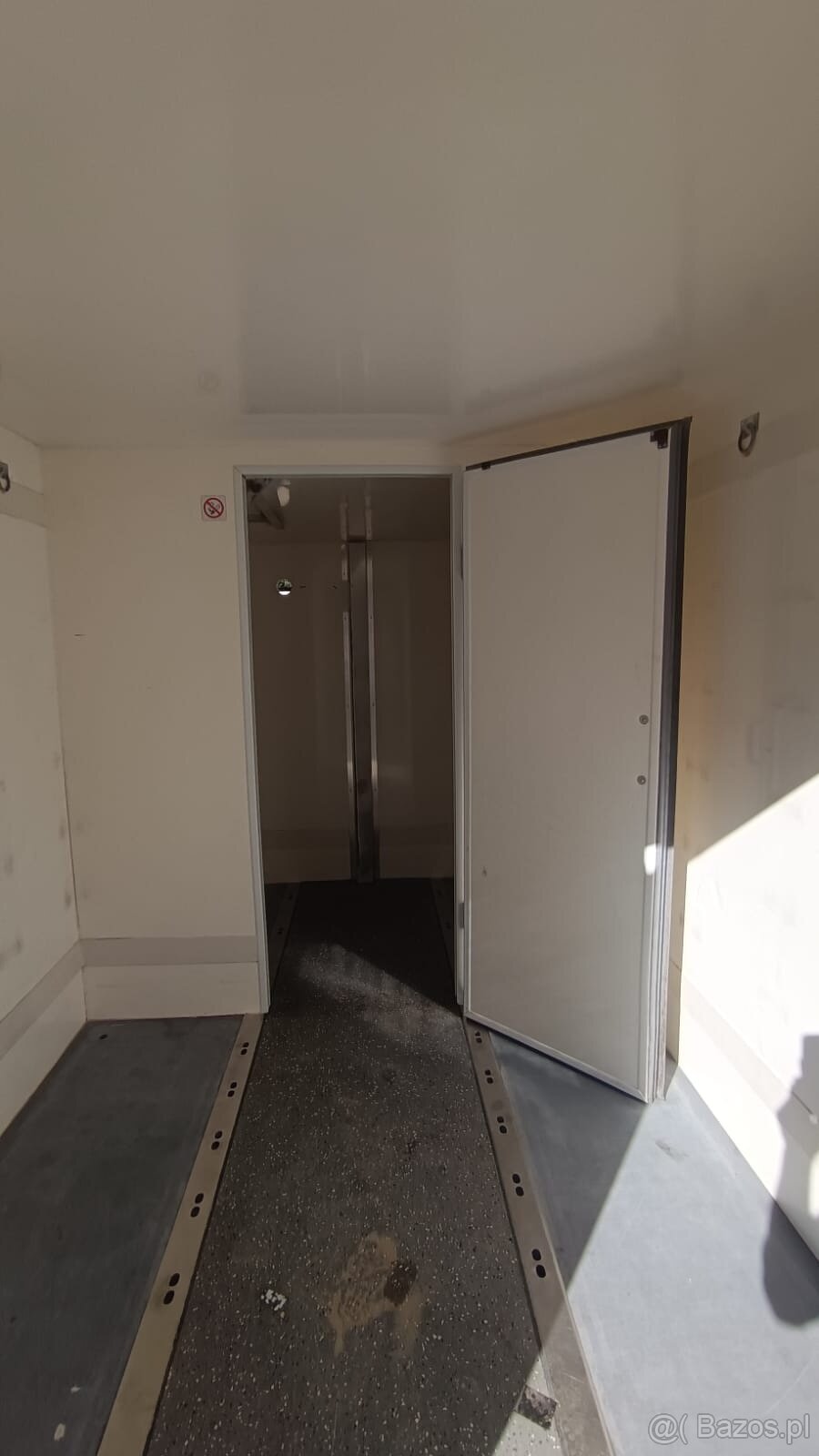 Kontener chłodniczy / Kontener Magazynowy / Magazyn / K176 - 9