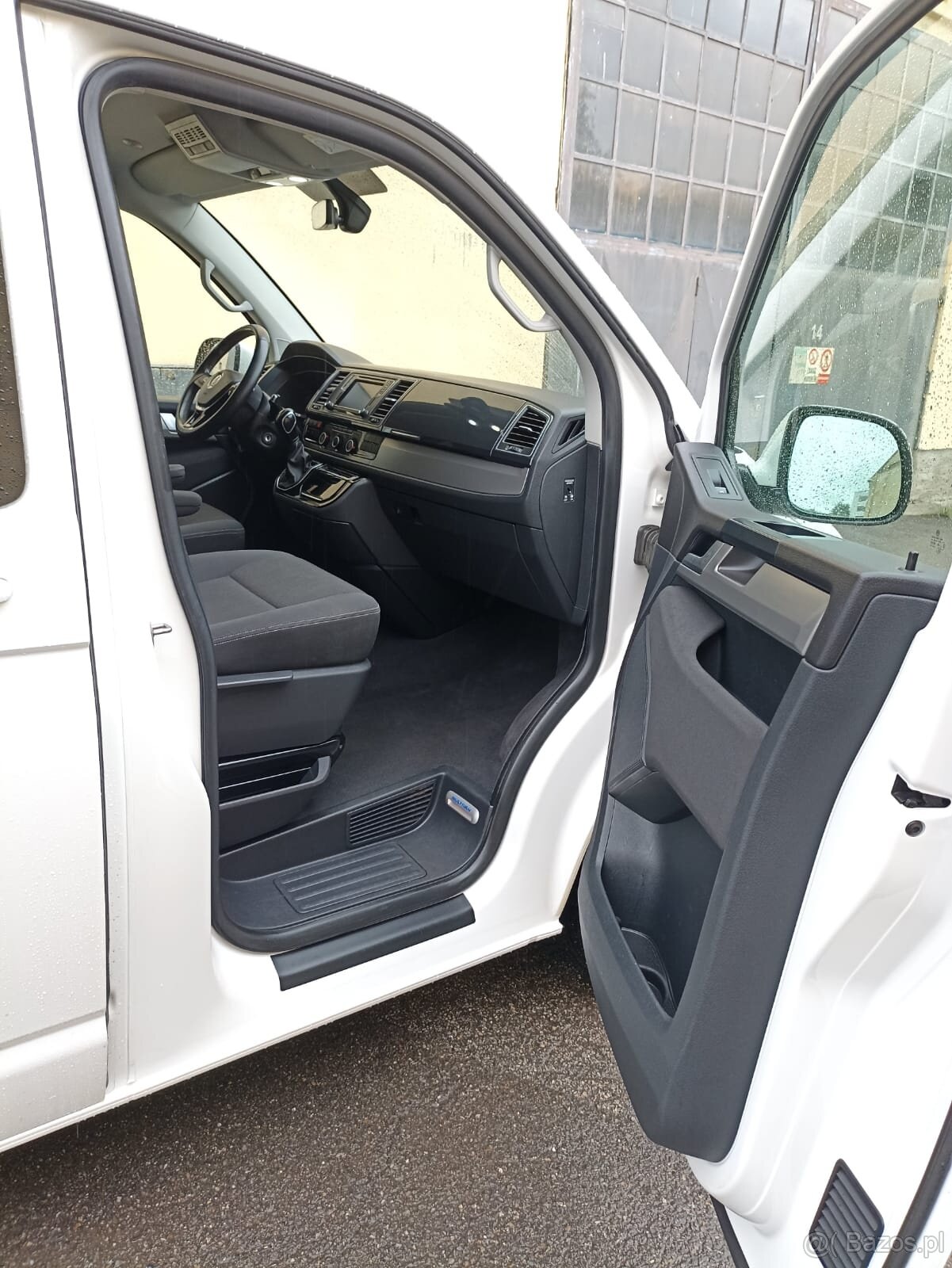 VW Multivan T6 Long, 4x4, DSG - 9