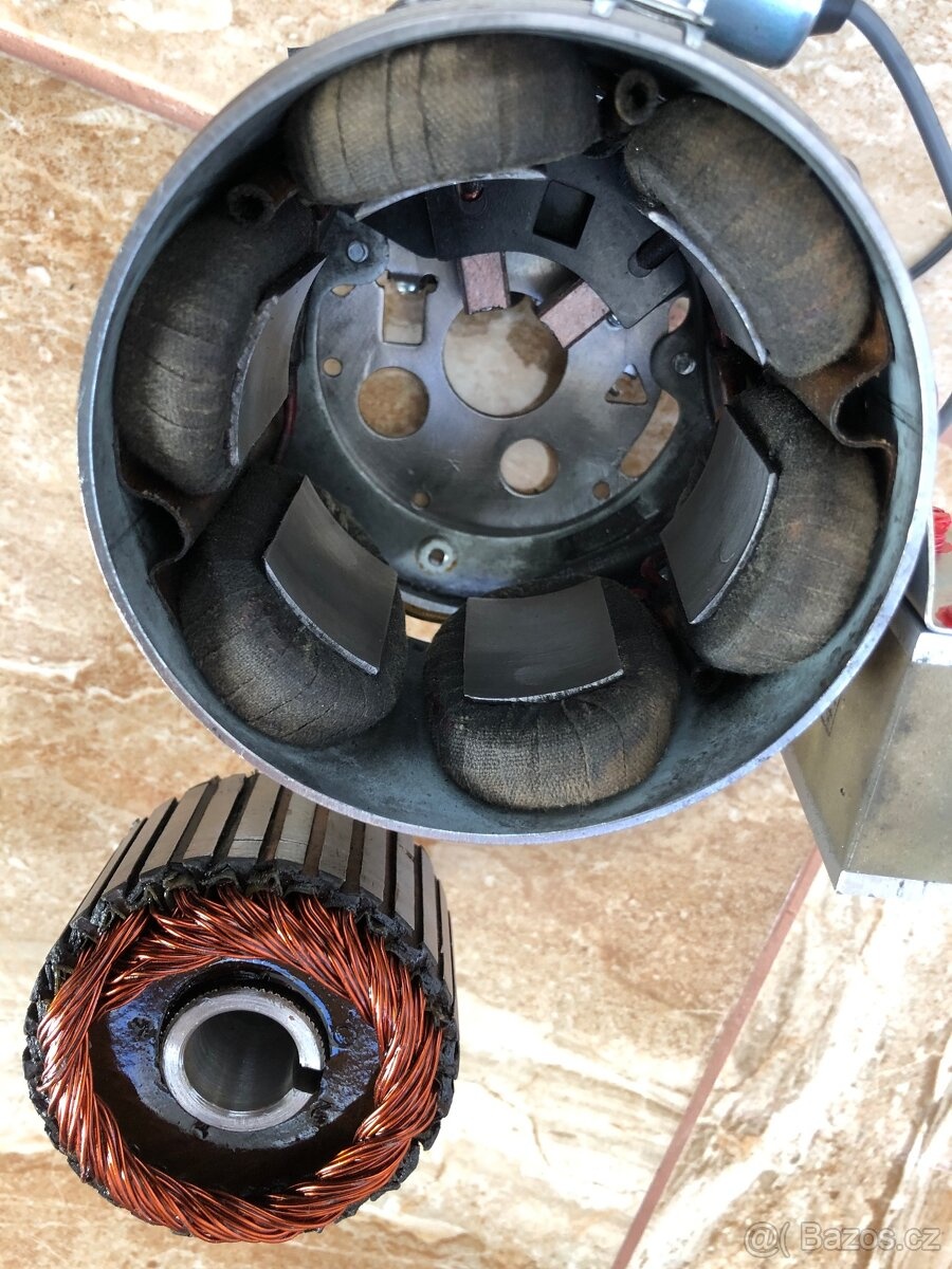 Jawa Kývačka, Panelka 250 – prądnica po regeneracji - 9