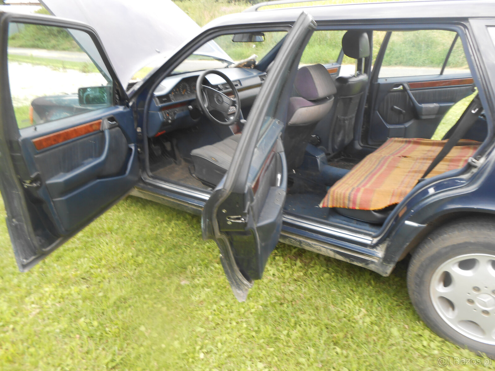 124-200benz-kombi - 9