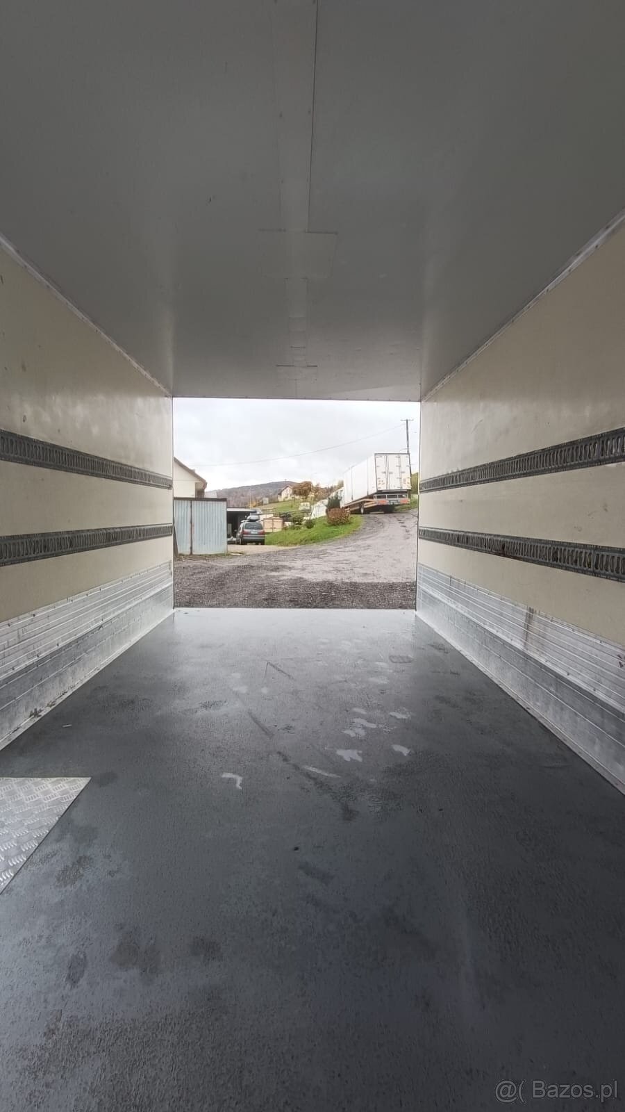 Kontener Magazynowy / Kontener Izoterma / Zabudowa Samochodo - 9