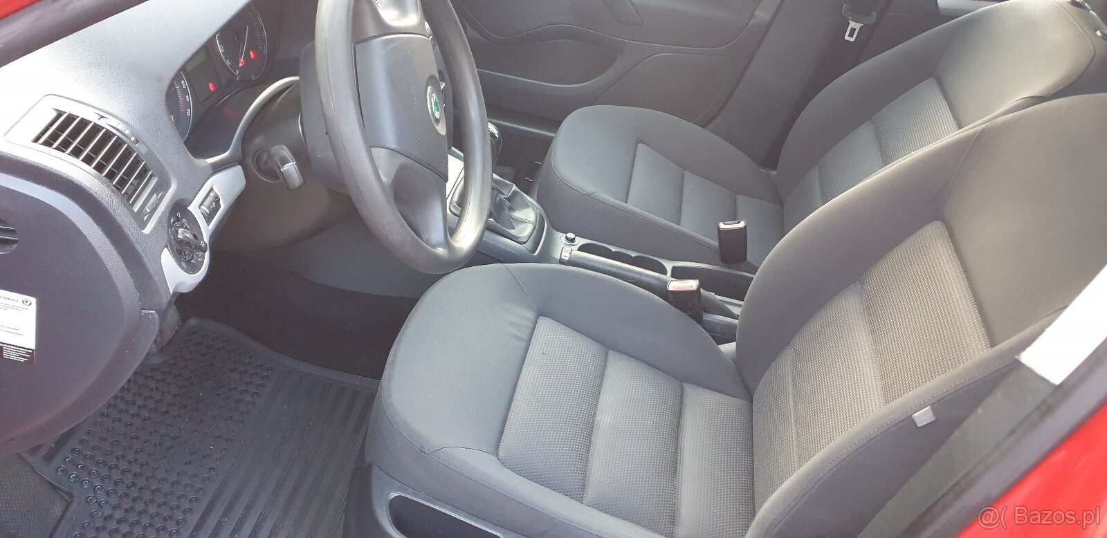 Octavia 1.6 mpi 2005 r 132tyś km - 9