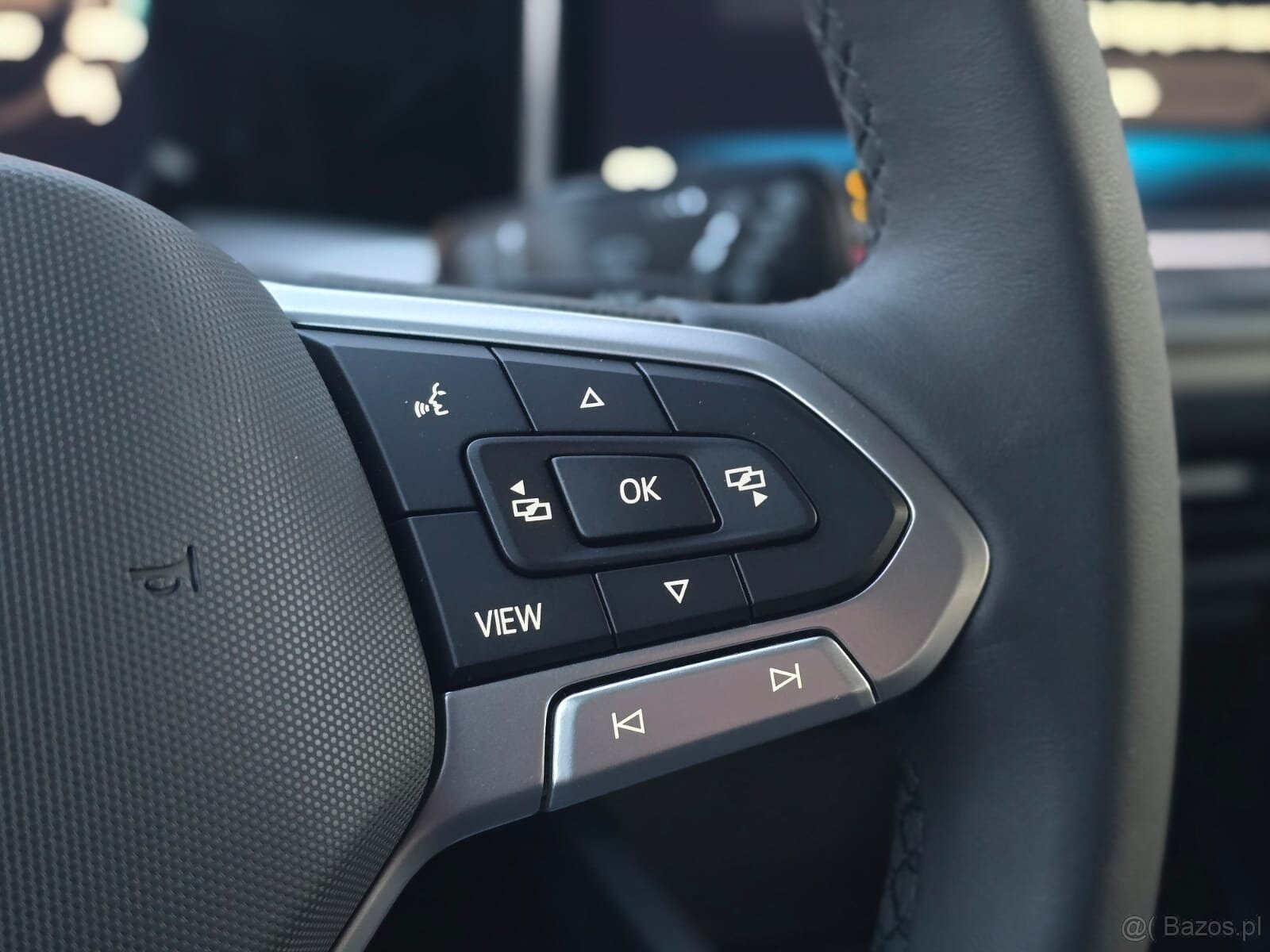 VW Golf Hybrydowy FV21% Nowy samochód automat - 9