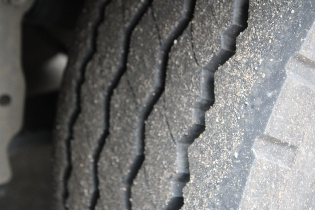 Schmitz Cargobull SCBS3 VARIOS 2x LIFTING AXLE - 9