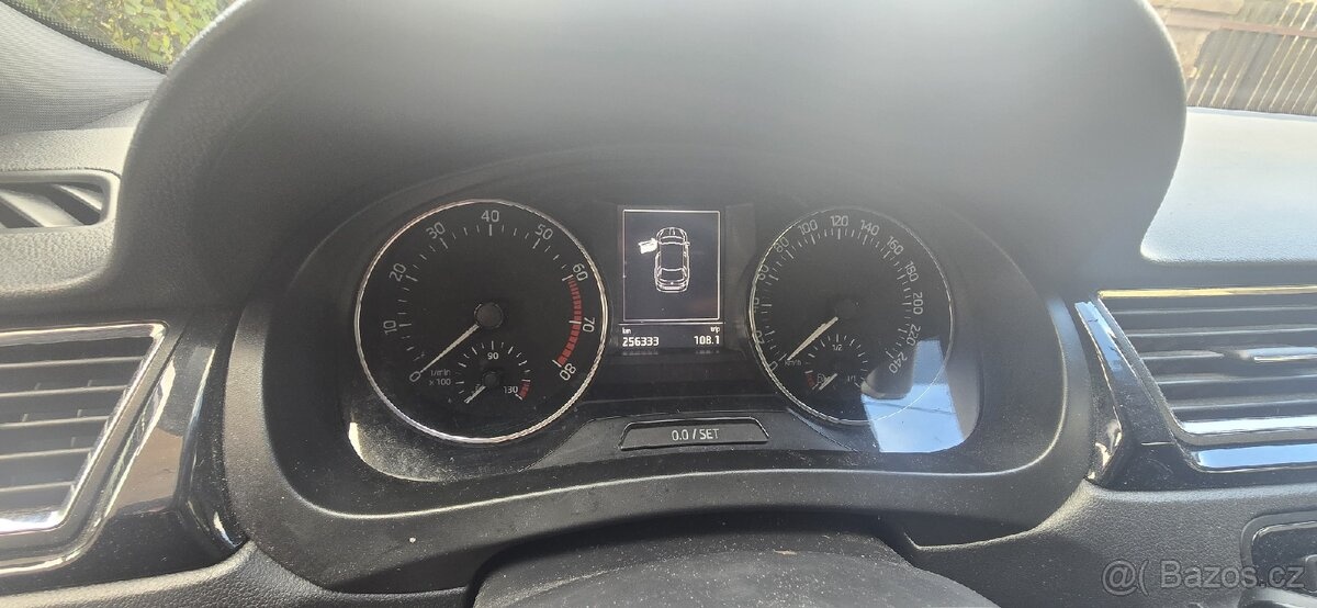 Škoda Rapid 1.4tsi DSG 92kw rok-2016 - 9