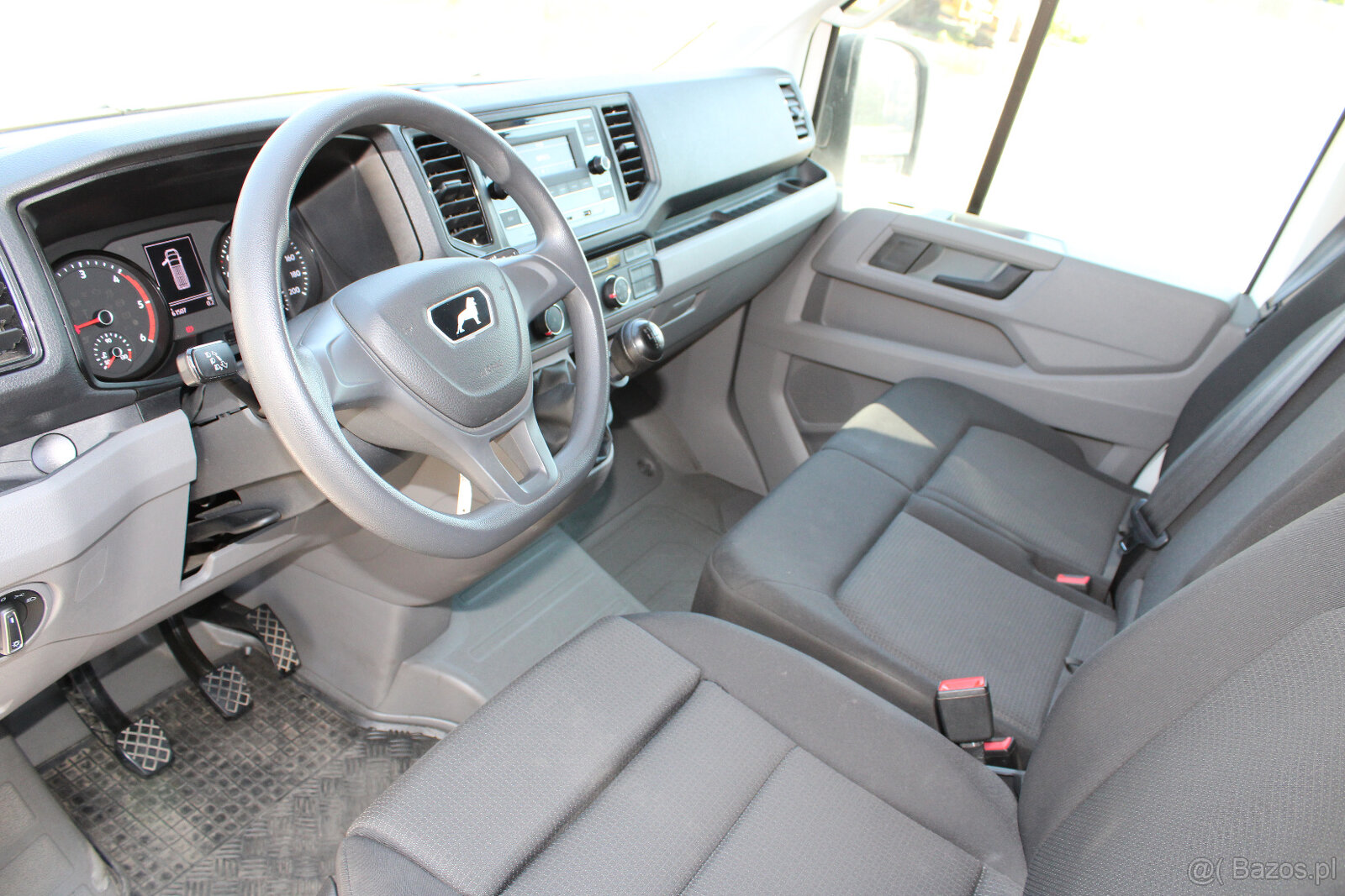 MAN TGE 2,0TDI L4H2, FOTEL KIEROWCY ZAWIESZONY - 9