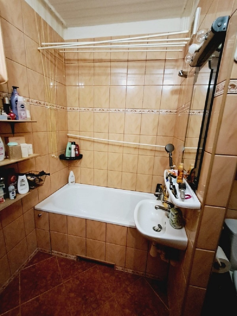 2 pokojowe mieszkanie, 32.18m2, III piętro, Os. Asnyka - 9