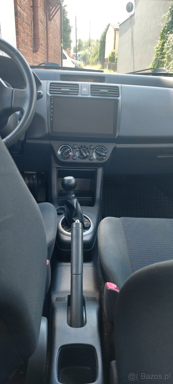 Suzuki Swift 1.3 benzyna rok 2009 - 9