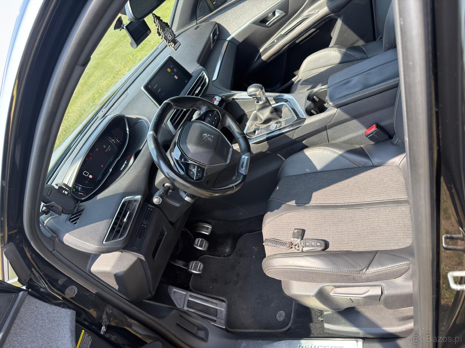 Sprzedam Peugota 3008 GT-line - 9