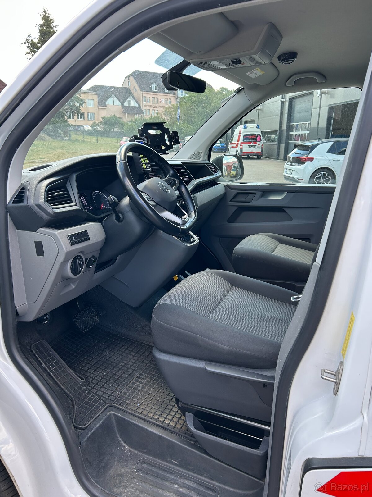 VW T6.1 - 2.0 TDI Ambulas / Karetka DSG - 4x4 - 9