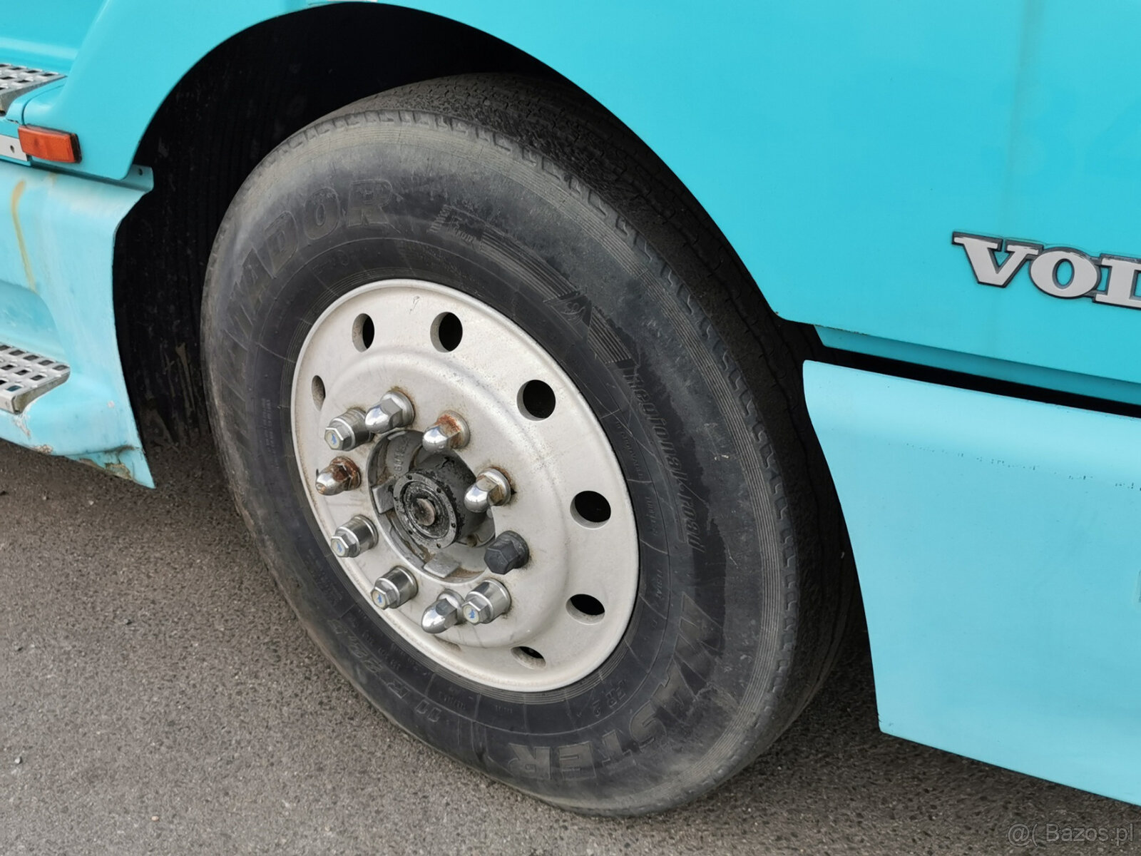 Sprzedam ciągnik siodłowy VOLVO VVN EURO 3 z retarderem - 9