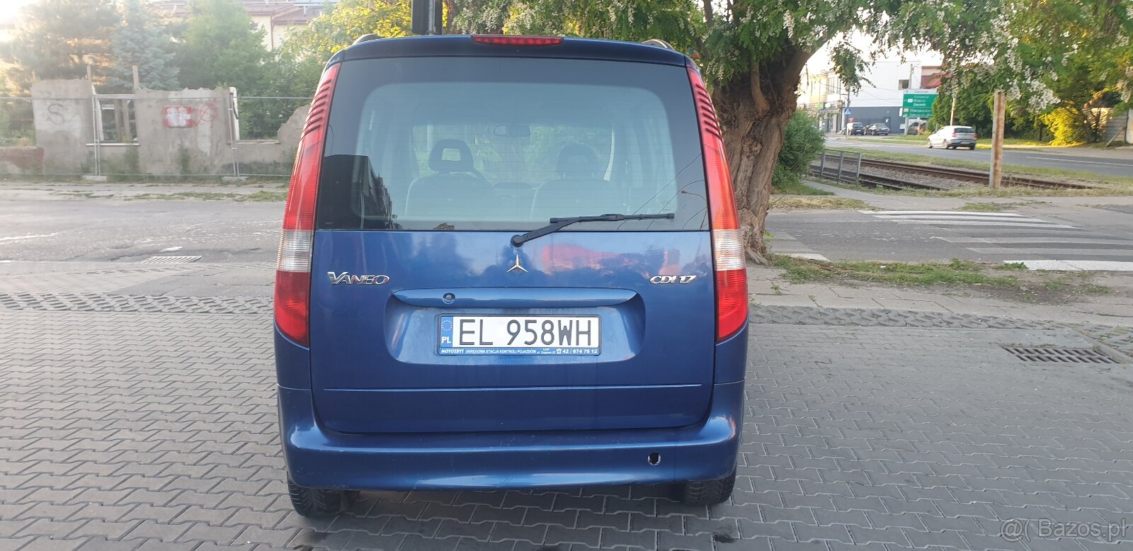 Mercedes Vaneo 1,7 d zadbany - 9